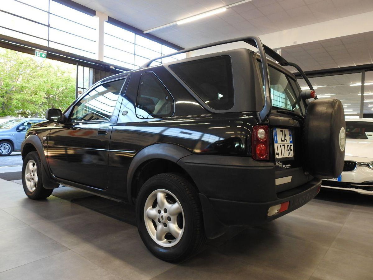 Land Rover Freelander 2.0 Td4 16V cat 3p. Softback (6)