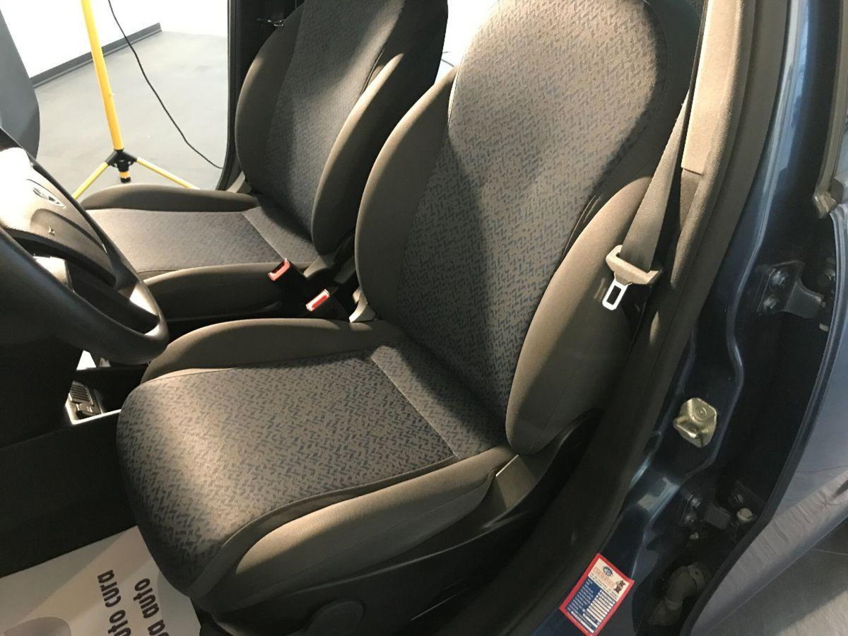 Lancia Ypsilon 1.0 FireFly 5 porte S&S Hybrid Gold Plus (9)