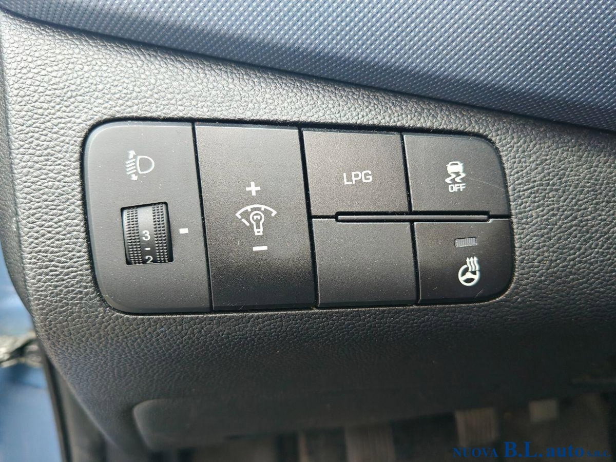 Hyundai i10 1.0 LPGI Econext Comfort (8)