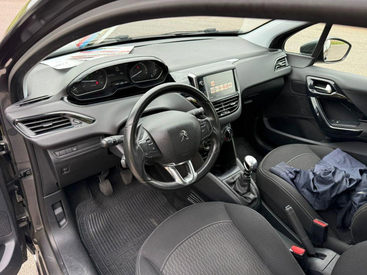 Peugeot 208 BlueHDi 100 Stop&Start 5 porte Active (7)