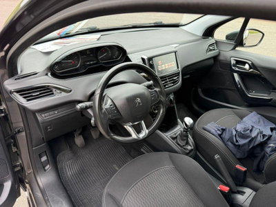 Peugeot 208 BlueHDi 100 Stop&Start 5 porte Active (7)