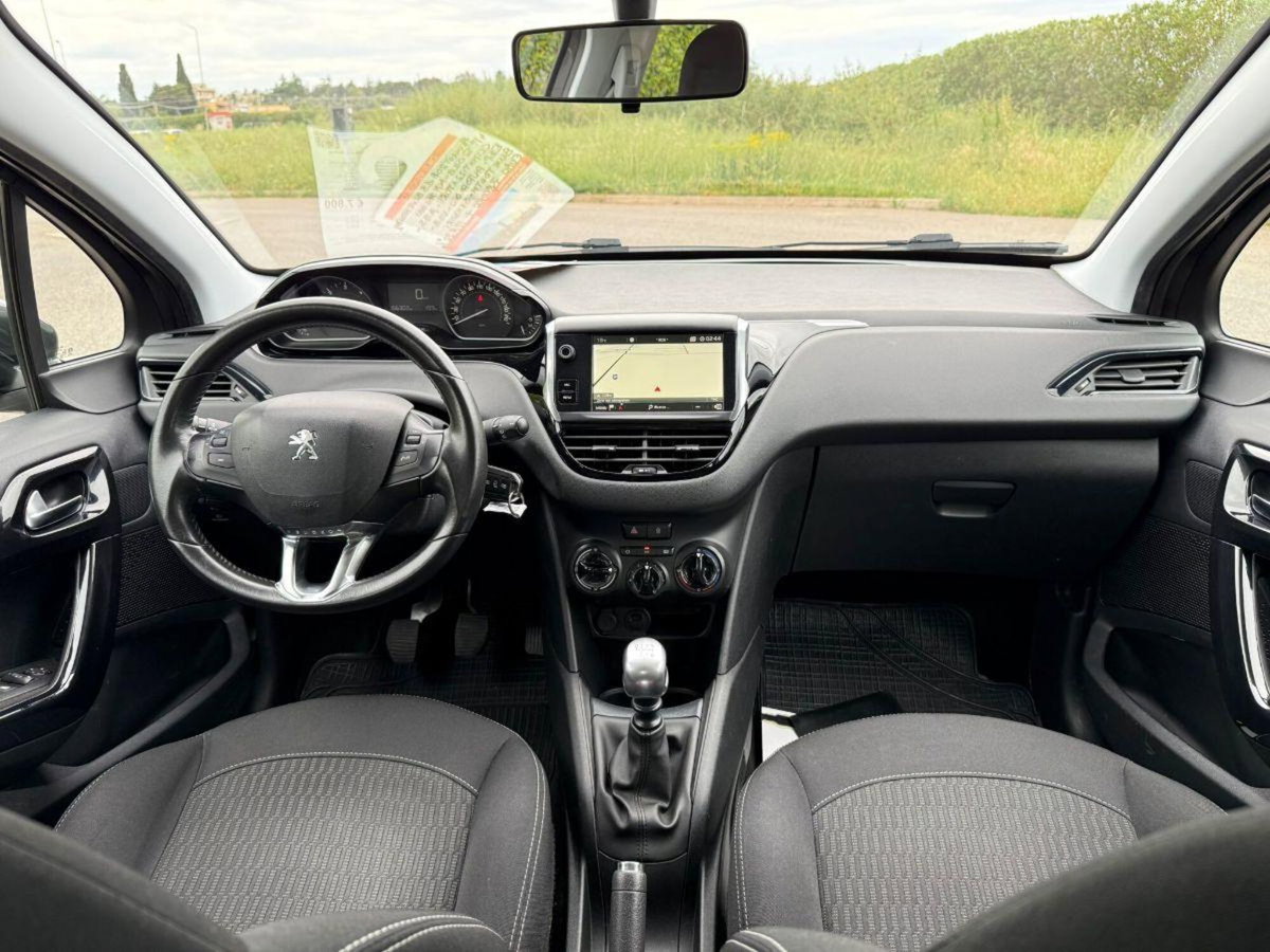 Peugeot 208 BlueHDi 100 Stop&Start 5 porte Active (8)