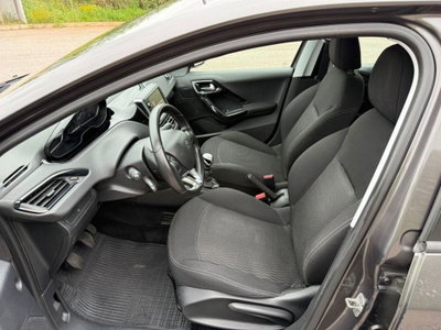 Peugeot 208 BlueHDi 100 Stop&Start 5 porte Active (9)