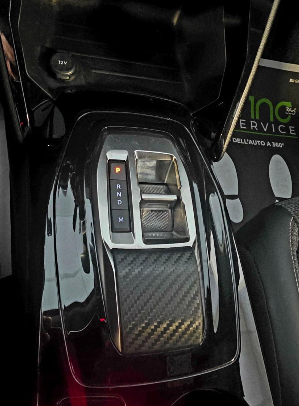Peugeot 2008 BlueHDi 130 S&S EAT8 Allure Pack (11)