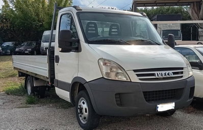 Iveco Daily Telaio 35C12 2.3 Hpi PC-RG Cabinato usata