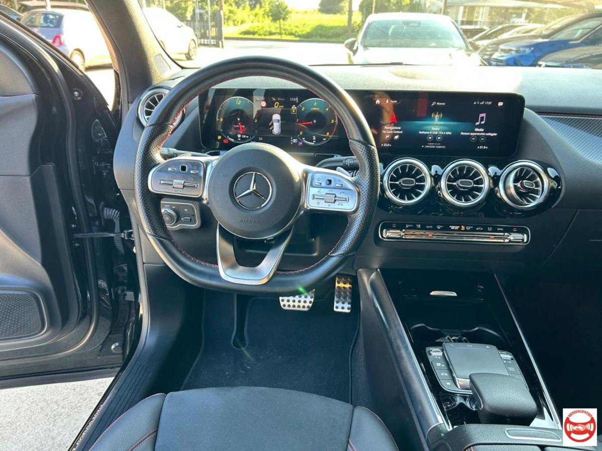 Mercedes-Benz GLA SUV 200 d Automatic Premium (12)