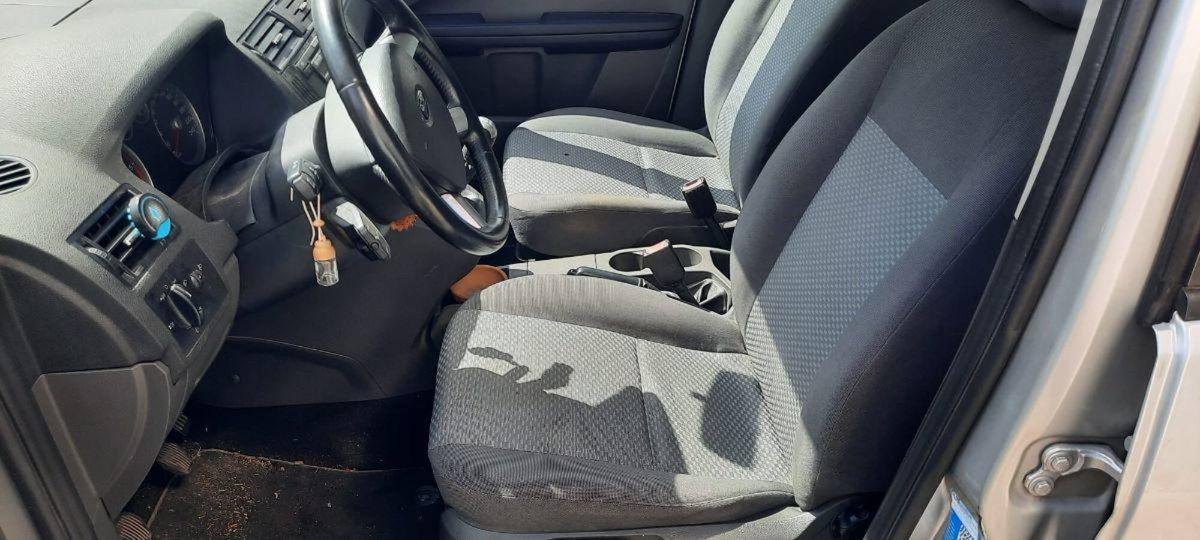 Ford C-Max 1.6 125CV Titanium (7)