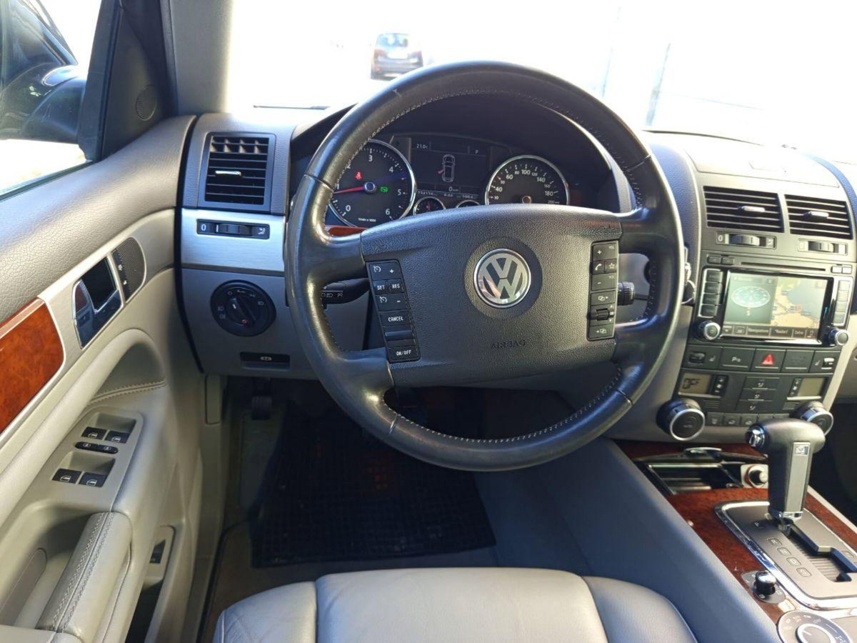 Volkswagen Touareg V6 TDI DPF tip. Executive (20)