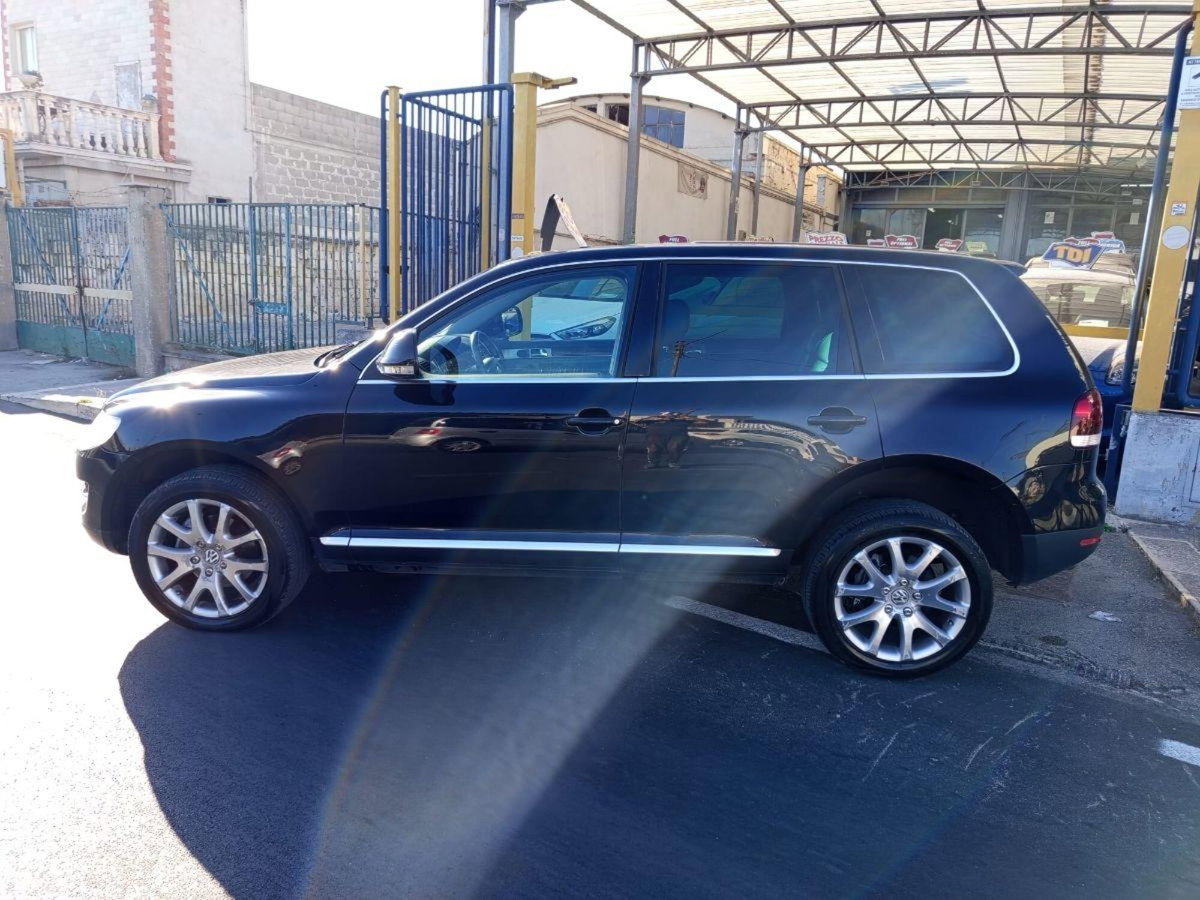 Volkswagen Touareg V6 TDI DPF tip. Executive (4)