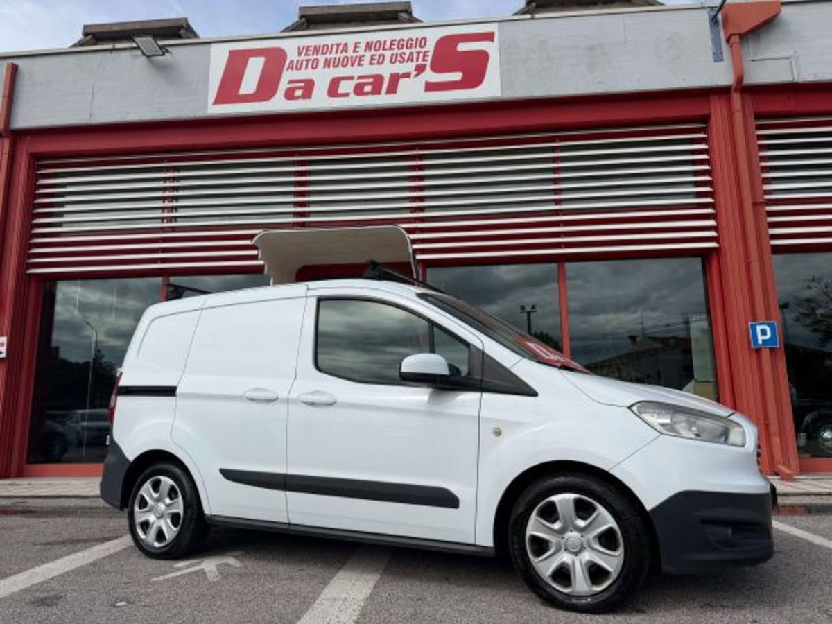 Ford Transit Courier 1.5 TDCi 75CV  Trend (9)