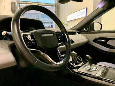 Land Rover Range Rover Evoque 2.0D I4 163CV AWD Auto R-Dynamic SE (6)