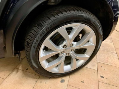Land Rover Range Rover Evoque 2.0D I4 163CV AWD Auto R-Dynamic SE (9)