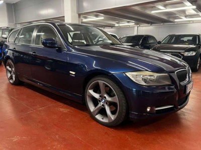 BMW Serie 3 Touring 320d xDrive usata