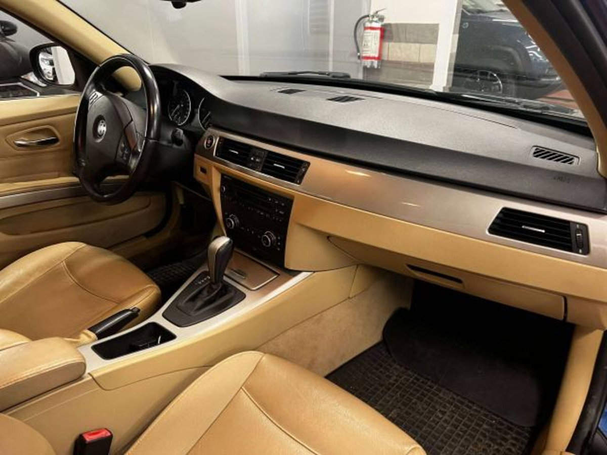 BMW Serie 3 Touring 320d xDrive (6)
