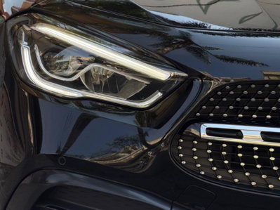 Mercedes-Benz GLA SUV 200 d Automatic Premium (11)
