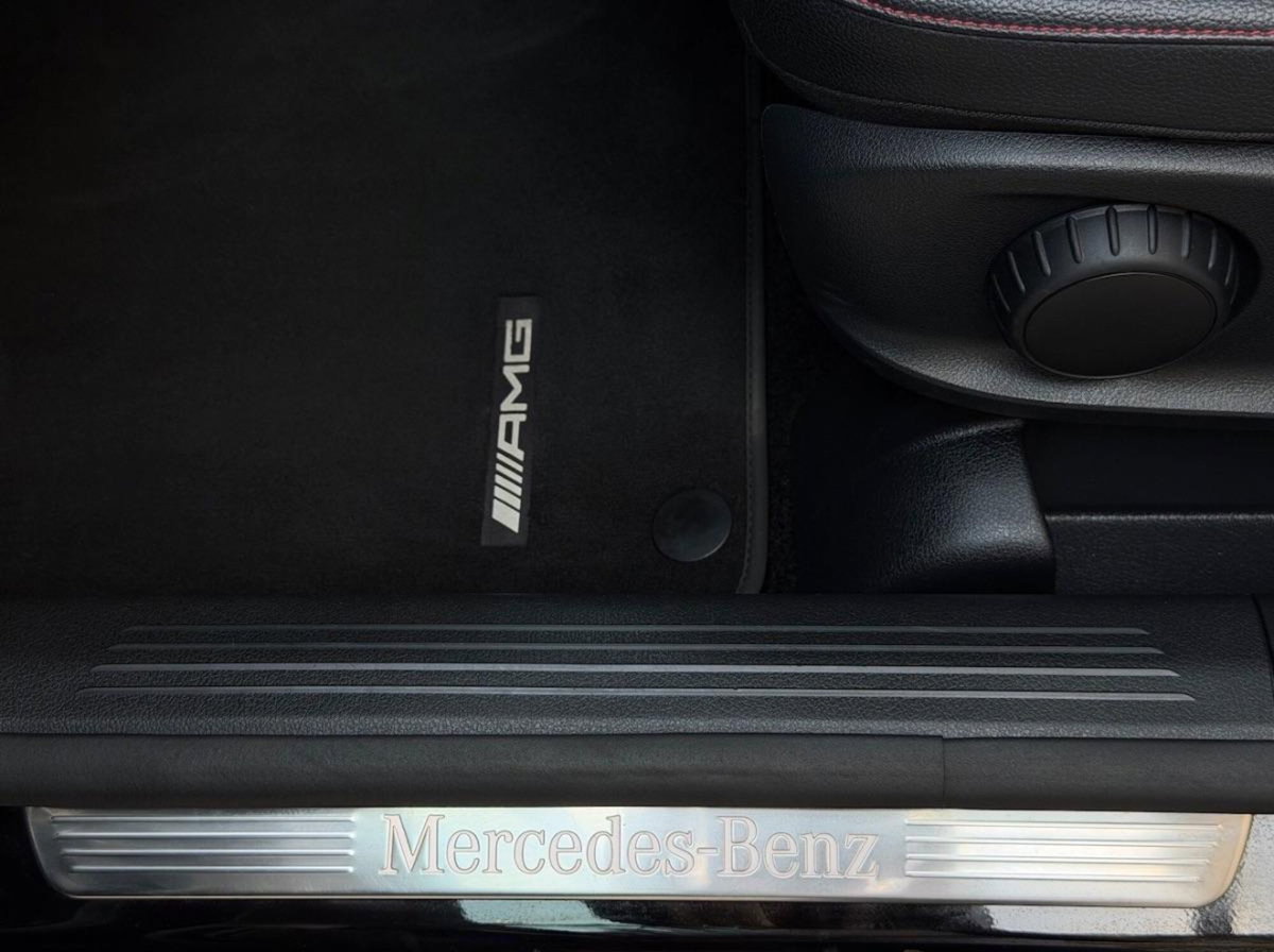 Mercedes-Benz GLA SUV 200 d Automatic Premium (14)