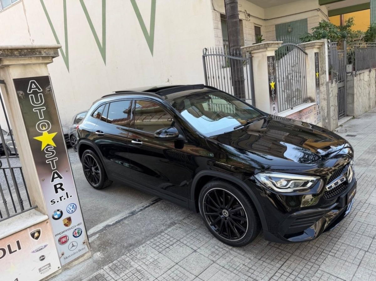 Mercedes-Benz GLA SUV 200 d Automatic Premium (4)