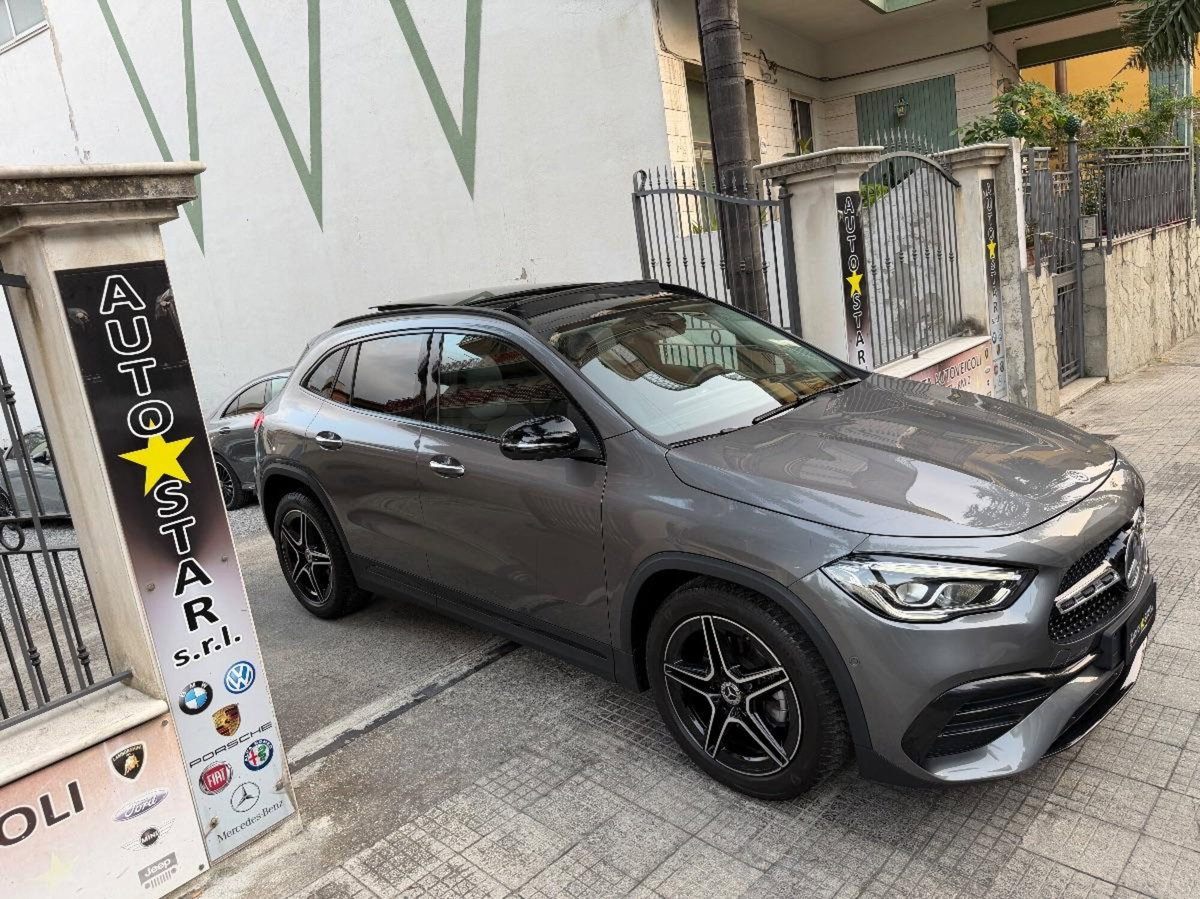 Mercedes-Benz Classe B 200 d Automatic 4Matic Premium (4)