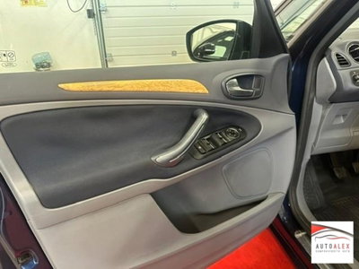 Ford Galaxy 2.0 TDCi 115 CV DPF Titanium (14)