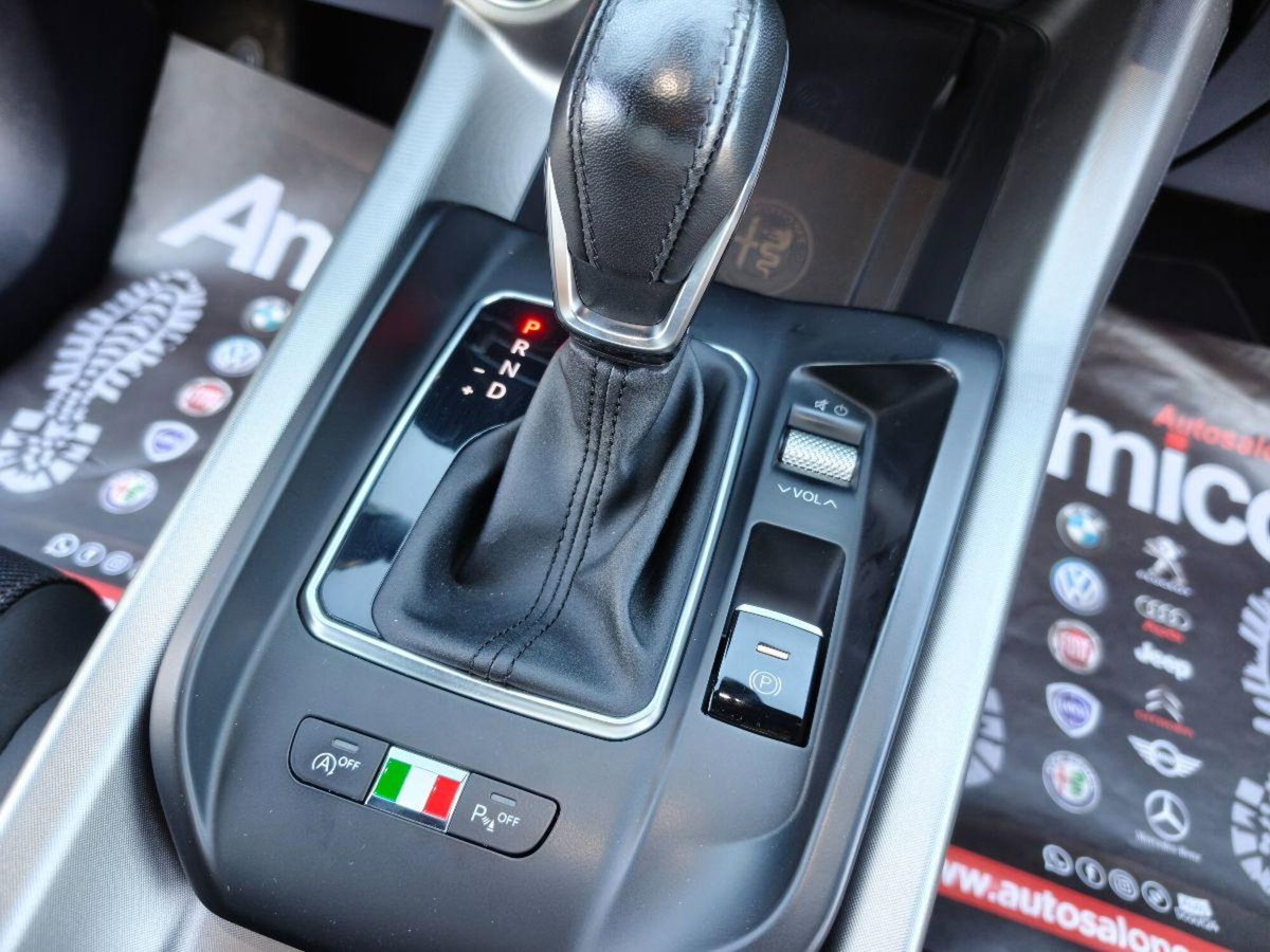 Alfa Romeo Tonale 1.6 Veloce 130cv tct6 (19)
