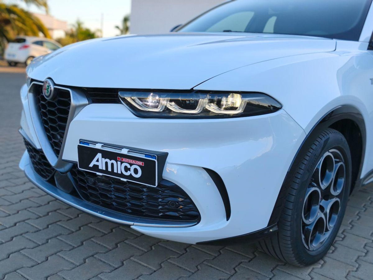 Alfa Romeo Tonale 1.6 Veloce 130cv tct6 (2)