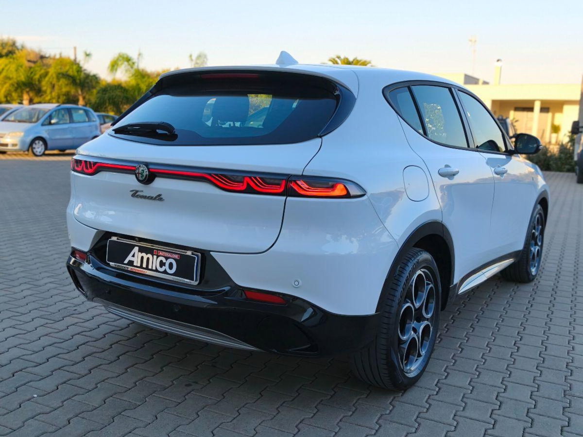 Alfa Romeo Tonale 1.6 Veloce 130cv tct6 (5)