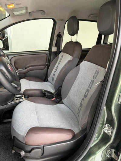 Fiat Panda 1.3 MJT 95 CV S&S 4x4 (9)