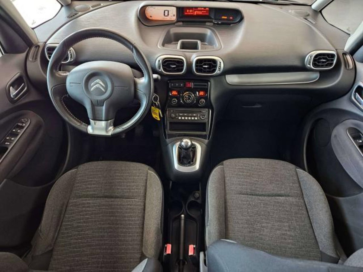Citroen C3 Picasso BlueHDi 100 Exclusive (8)