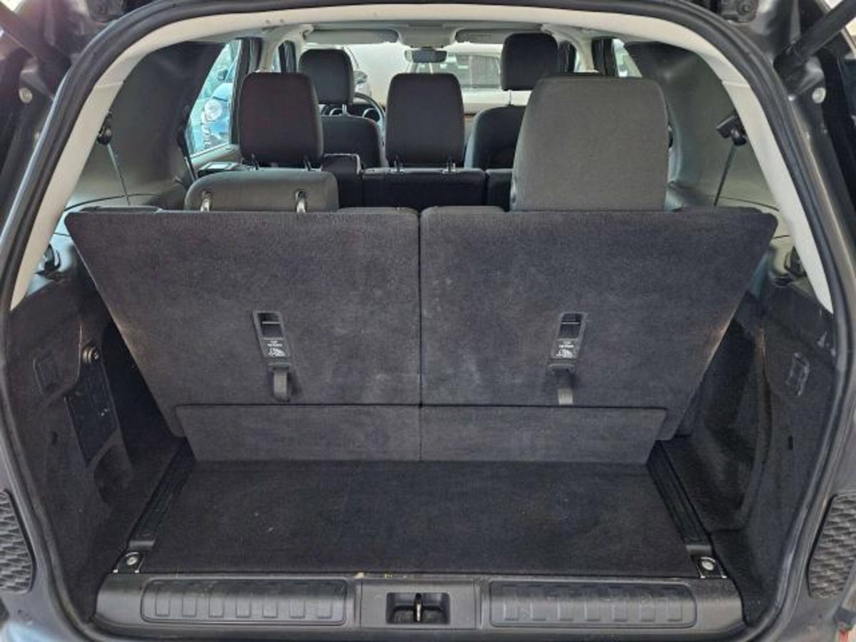 Land Rover Discovery 3.0 TD6 249 CV First Edition (10)