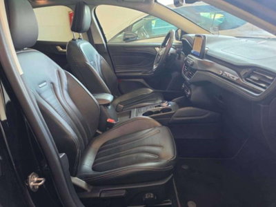 Ford Focus 1.0 EcoBoost 125 CV 5p. Vignale (11)