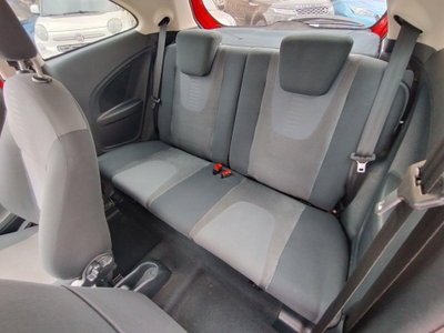Ford Ka 1.2 8V 69CV (11)