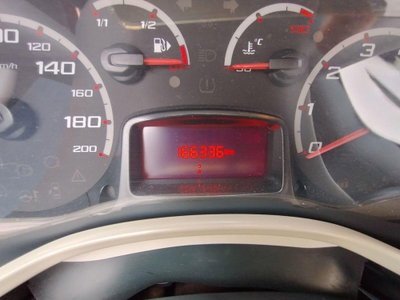 Ford Ka 1.2 8V 69CV (18)