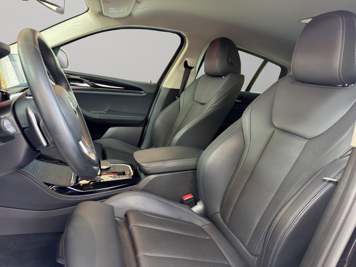 BMW X4 xdrive20d mhev 48V auto (18)