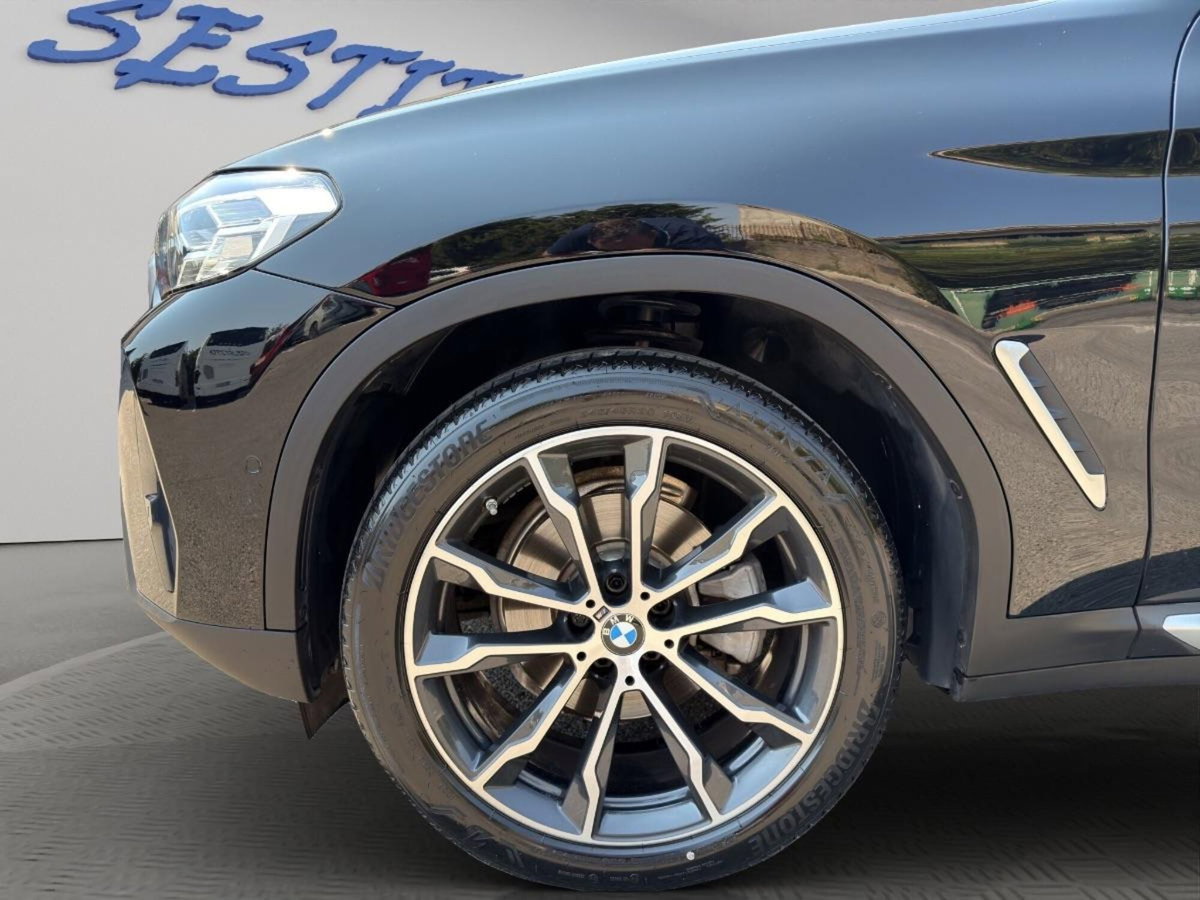 BMW X4 xdrive20d mhev 48V auto (4)