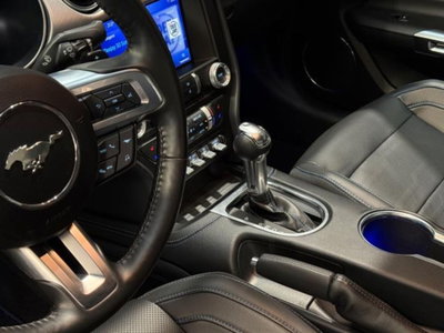 Ford Mustang Coupé Fastback 5.0 V8 aut. GT (10)