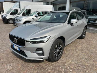 Volvo XC60 B4 (d) AWD automatico Core N1 (2)