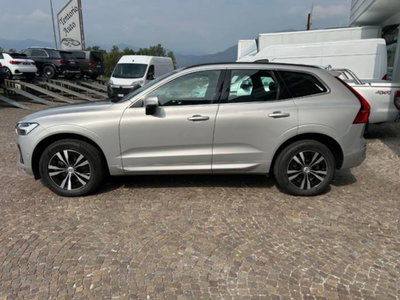 Volvo XC60 B4 (d) AWD automatico Core N1 (3)