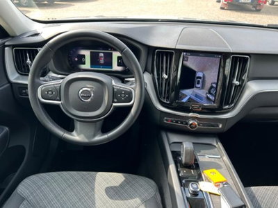 Volvo XC60 B4 (d) AWD automatico Core N1 (8)