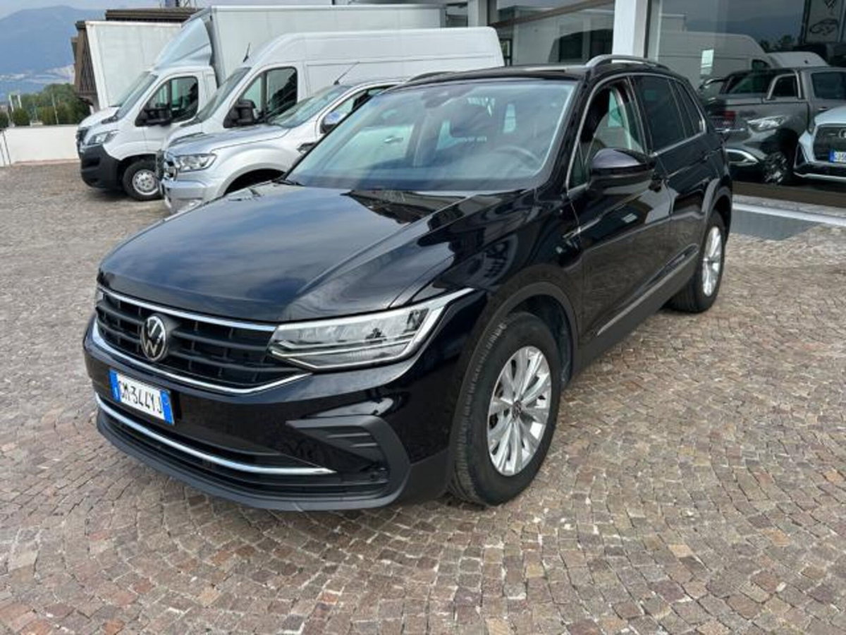 Volkswagen Tiguan 2.0 TDI 150 CV SCR DSG 4MOTION Life (2)