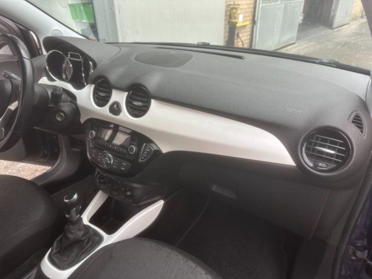 Opel Adam 1.4 87 CV GPL Tech Jam (8)