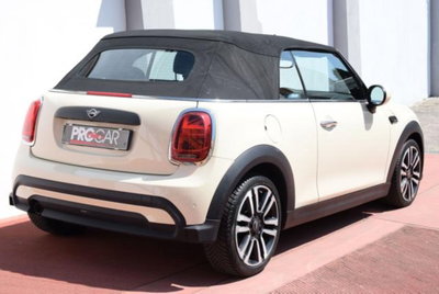MINI Mini Cabrio 1.5 One Cabrio (15)