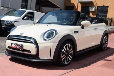 MINI Mini Cabrio 1.5 One Cabrio (5)