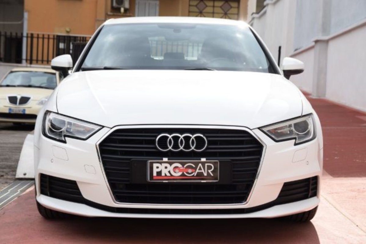 Audi A3 Sportback 30 g-tron S tronic Sport (13)