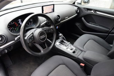 Audi A3 Sportback 30 g-tron S tronic Sport (14)
