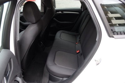 Audi A3 Sportback 30 g-tron S tronic Sport (16)