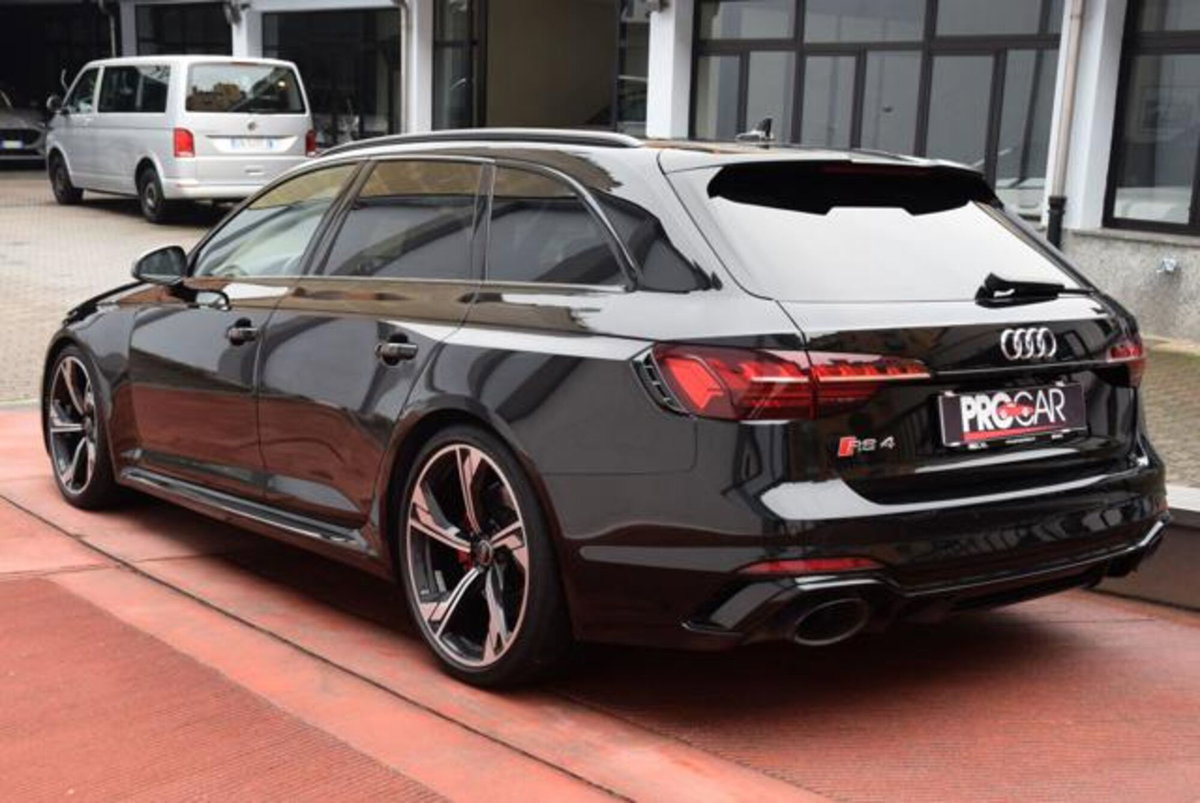 Audi RS 4 Avant 4 (5)