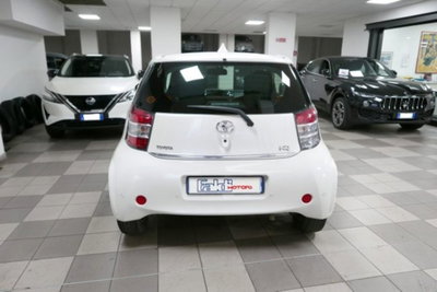 Toyota iQ 1.0 CVT Lounge (5)
