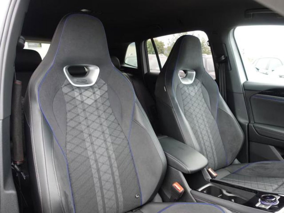 Volkswagen Tiguan 2.0 tdi R-Line 4motion 193cv dsg (11)