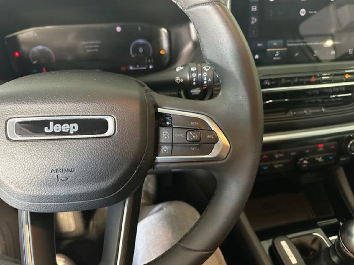 Jeep Compass 1.6 Multijet II 2WD Limited (14)