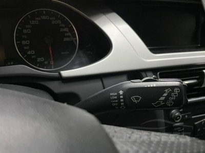 Audi A4 Avant 2.0 TFSI 180CV Advanced (17)